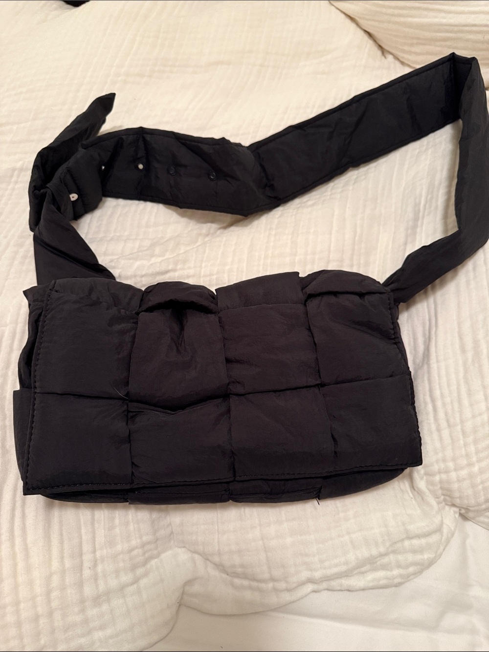 Stylish Black Quilted Puffer Crossbody Bag